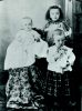Hedges children: Sophia, Ralph and Grace Hedges children: Sophia, Ralph and Grace